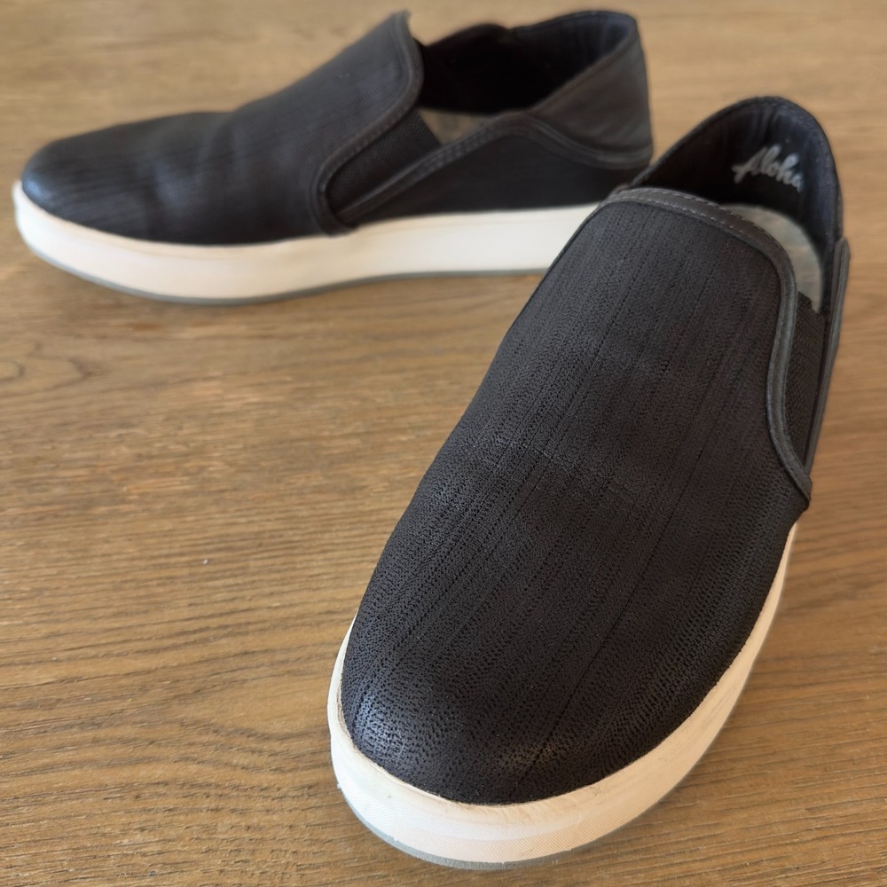 Olukai Women's KI'IHELE 'ILI Leather‎ Comfort Slip On-Black-Size WIDE 10 EUR 40
